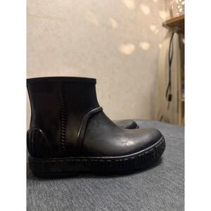 UGG Tasman Drizlita Black Waterproof Rain Boots Kids Size 13 1130361K